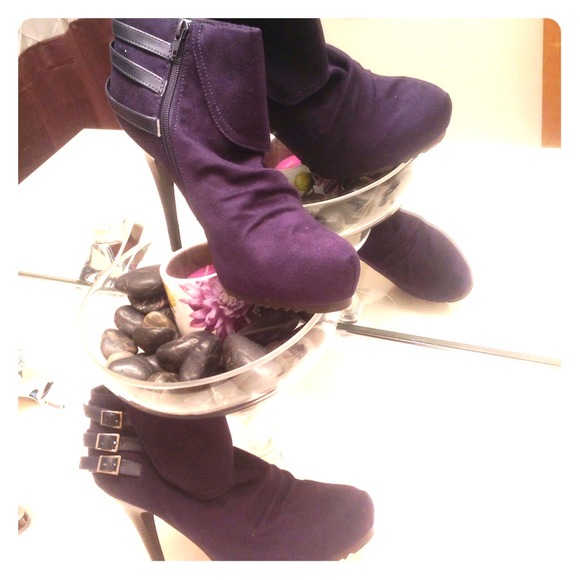 👠👠👠SOLD👠👠👠