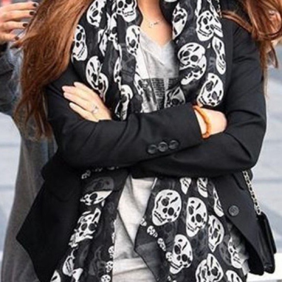 Scarf