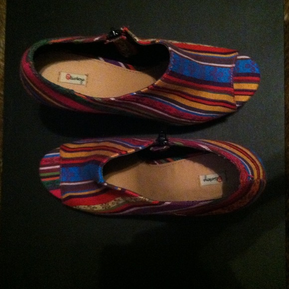 Wedge heels! - Picture 2 of 3