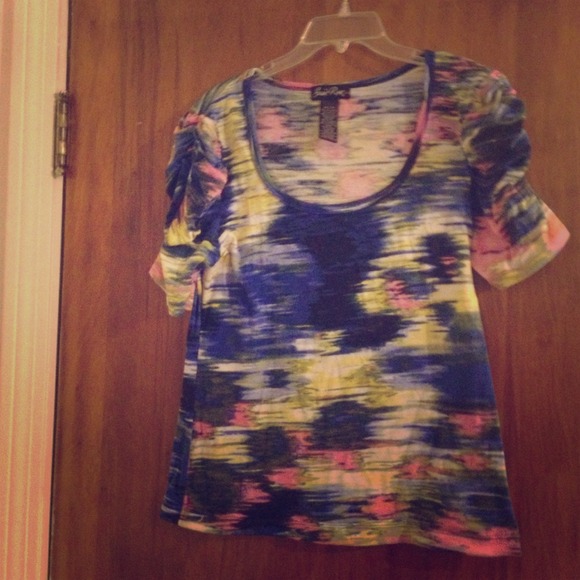 Great tie dye like shirt