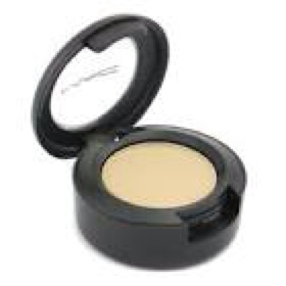 MAC Other - Brand new & authentic MAC Spring Up eyeshadow
