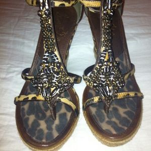 Great animal wedges!