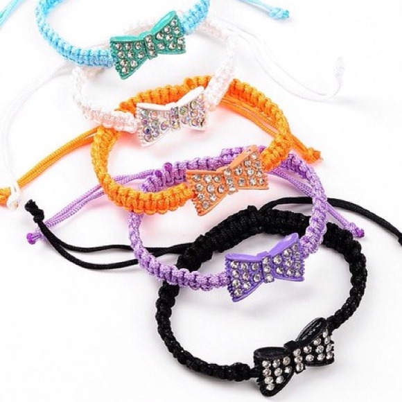 Hello kitty bracelet earrings bow 3 for $10 - Picture 3 of 4