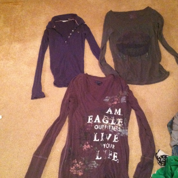 3 American eagle long sleeves