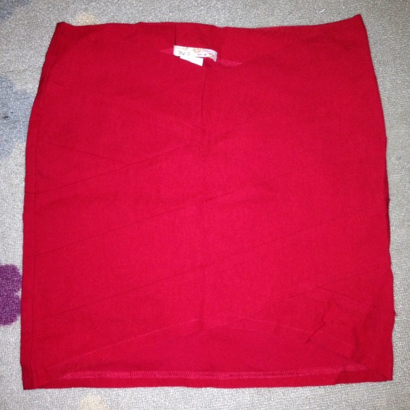 🔮Red body con scalloped bandage skirt🔮
