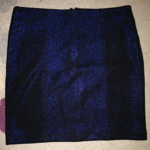 🔮Blue body con shimmery glittery mini skirt🔮
