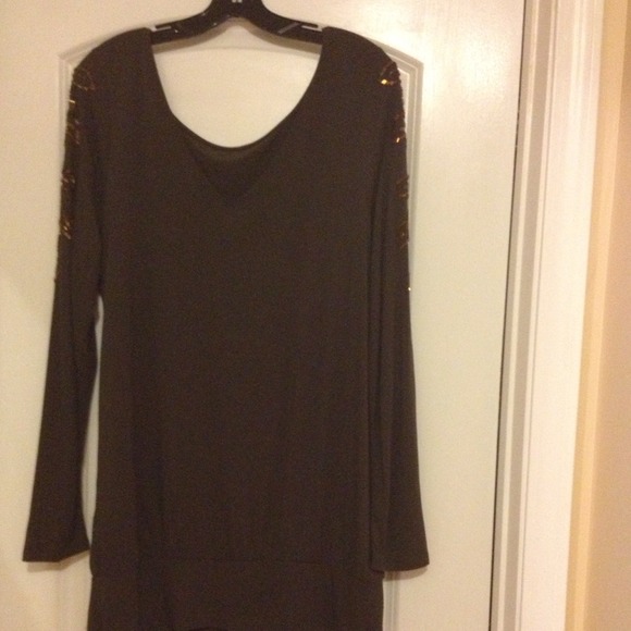Top SOLD!!!! - Picture 2 of 3