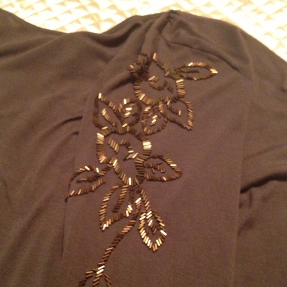 Top SOLD!!!! - Picture 3 of 3