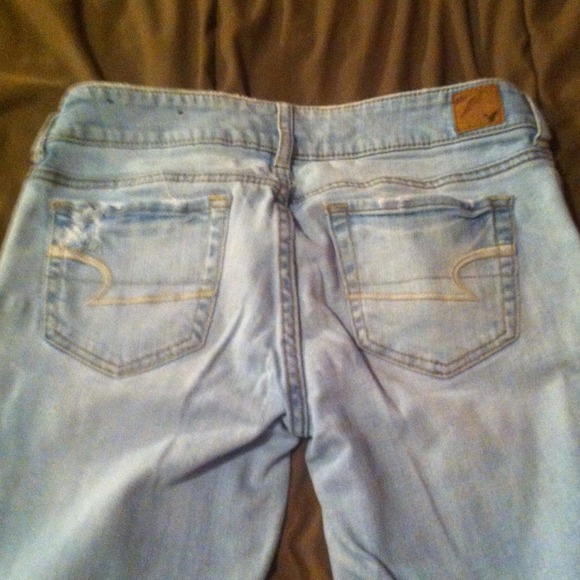 Light wash jeans - Picture 3 of 3