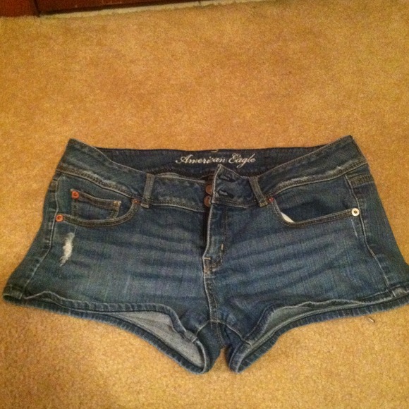 AE shorts