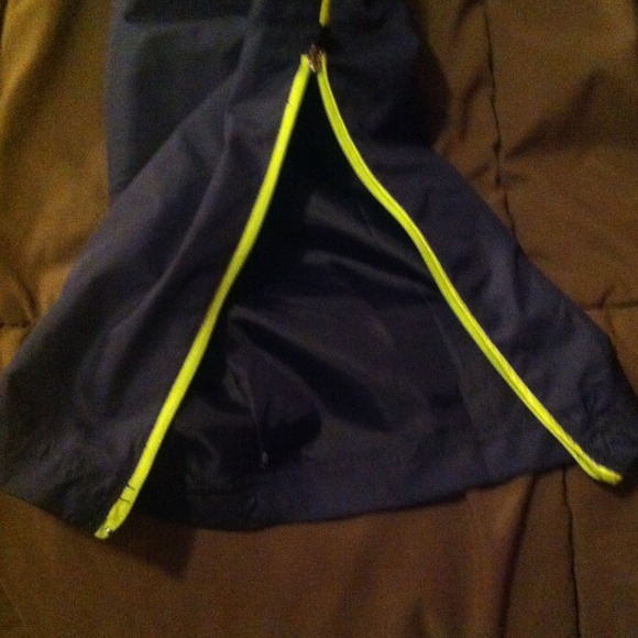 Wind pants - Picture 2 of 3