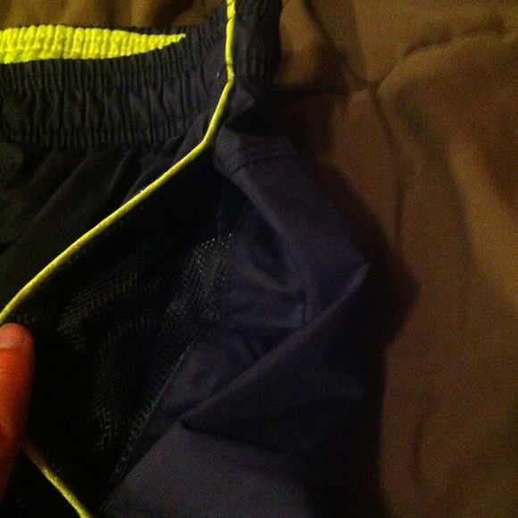 Wind pants - Picture 3 of 3