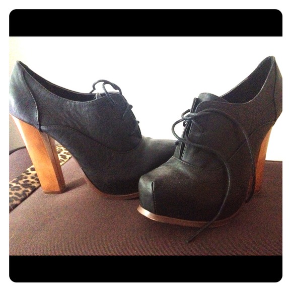 Super hot 4th of July Heels!!!