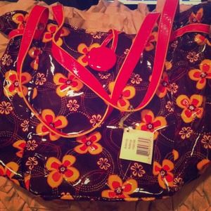 Vera Bradley "buttercup" purse.