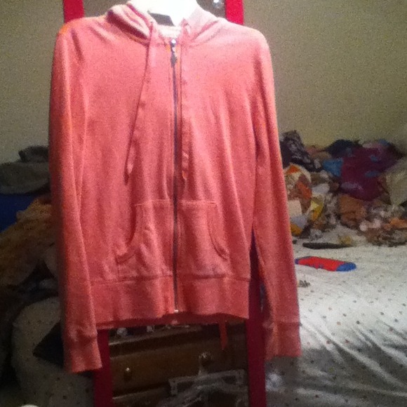 Model essential Victoria's Secret jacket