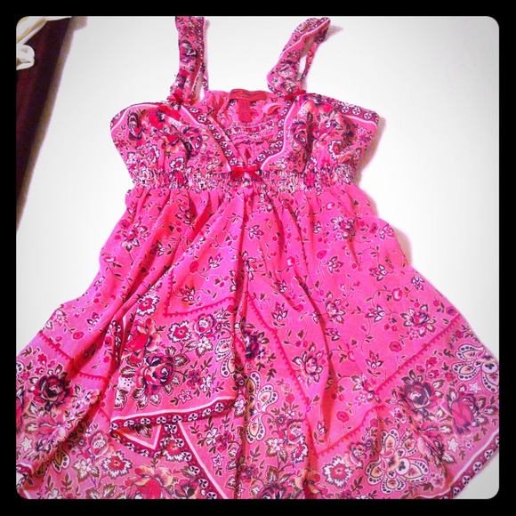‼️‼️SOLD‼️‼️🌺BETSEY JOHNSON🌺 STUNNING TOP