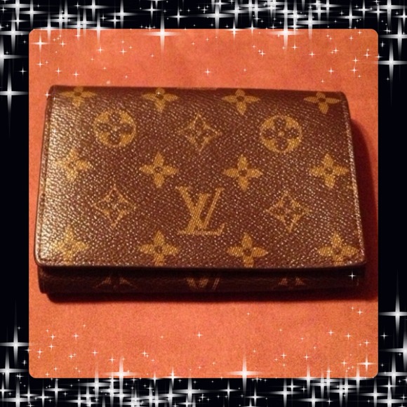 ✅ LV wallet and free watch