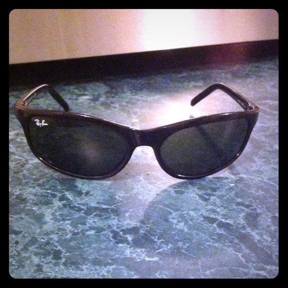 Vintage Raybans!