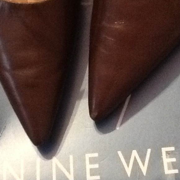 Chocolate brown pointy heels - Picture 2 of 4