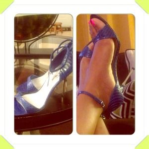 Snakeskin shoes