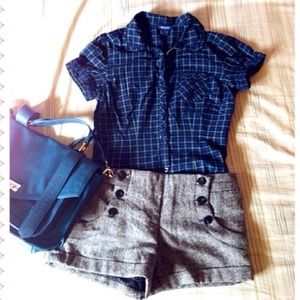 American Eagle plaid shirt