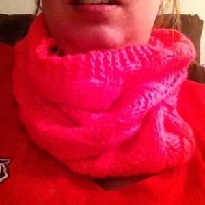 💢REDUCED AGAIN💢 Infinity Cowl Knit Scarf