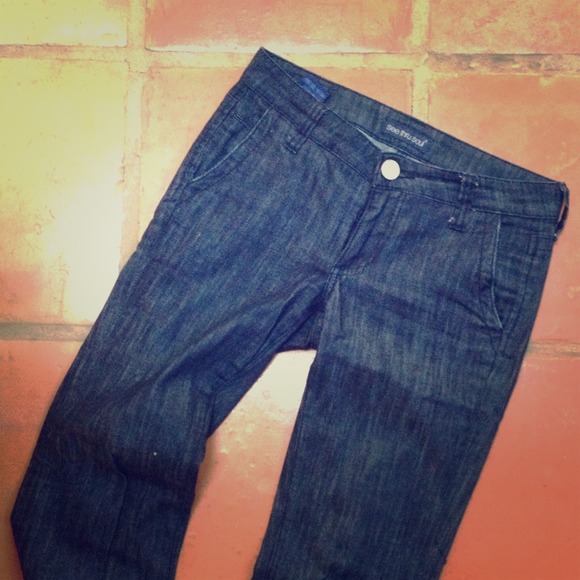 ❌SOLD IN BUNDLE❌ Wide-legged Dark Blue Jeans