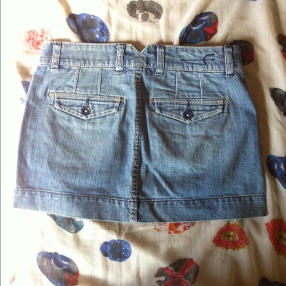 American Eagle denim skirt - Picture 2 of 3