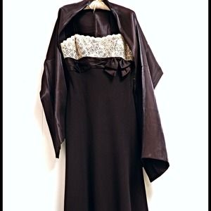 Jones New York Brown Dress With Brown Silk Shall