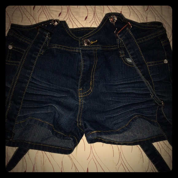 Overall denim shorts