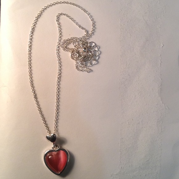 Heart Shaped necklace - Picture 2 of 2