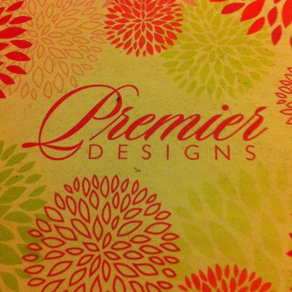 Jewelry - Picture 2 of 4