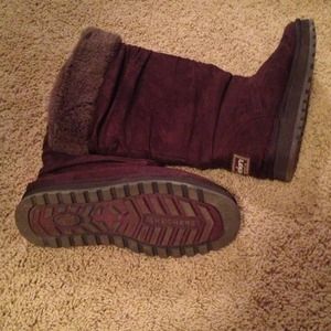 Sketchers boots