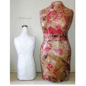 upcycled trader joes jewelry stand