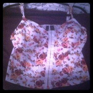 🌸Floral Bustier top from tillys
