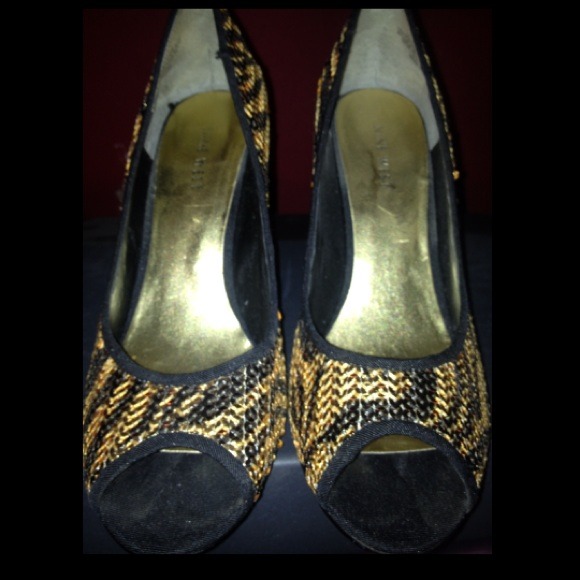 Nine West leopard sequins peep toe heels
