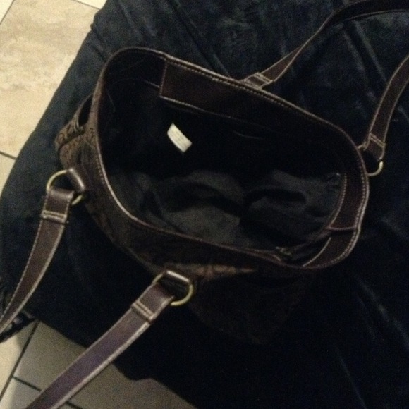 Purse - Picture 2 of 3