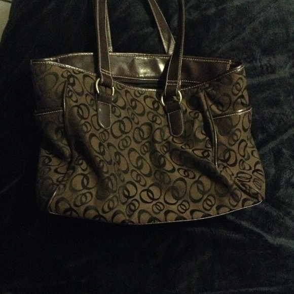 Purse - Picture 3 of 3