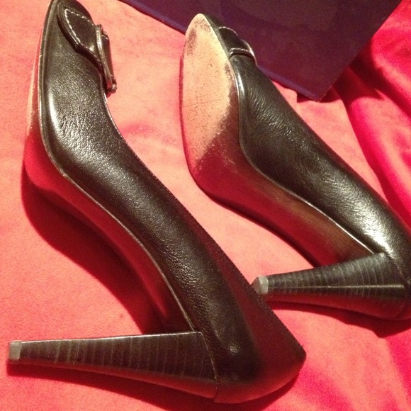 STUART WEITZMAN SHOES - Picture 3 of 4