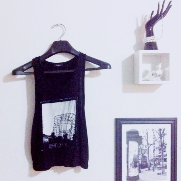 Black Nollie Top.
