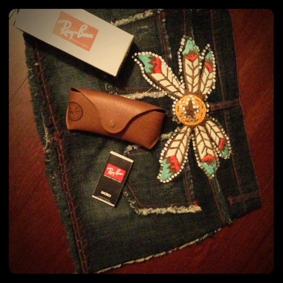 'Ray-Ban' Case, Box & Information Book