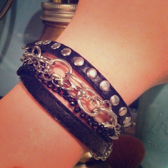 Rocker bracelet
