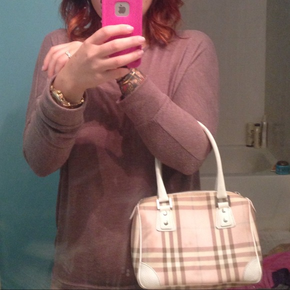ADDITIONAL PHOTO OF BURBERRY BAG