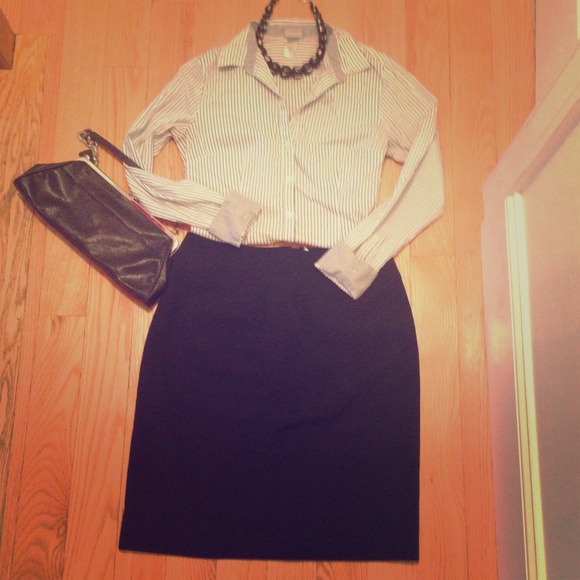 🎈Basic black skirt