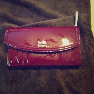 Madison patent leather checkbook wallet! NWT