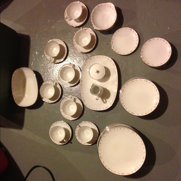 China dishes .. 48 pieces
