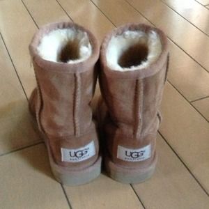 UGG Boots for girl size 8 USA