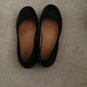 Clark's indigo flats