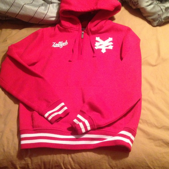 Zoo work red small