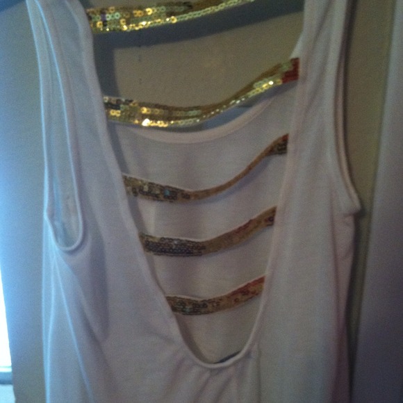 Never worn - Picture 2 of 2